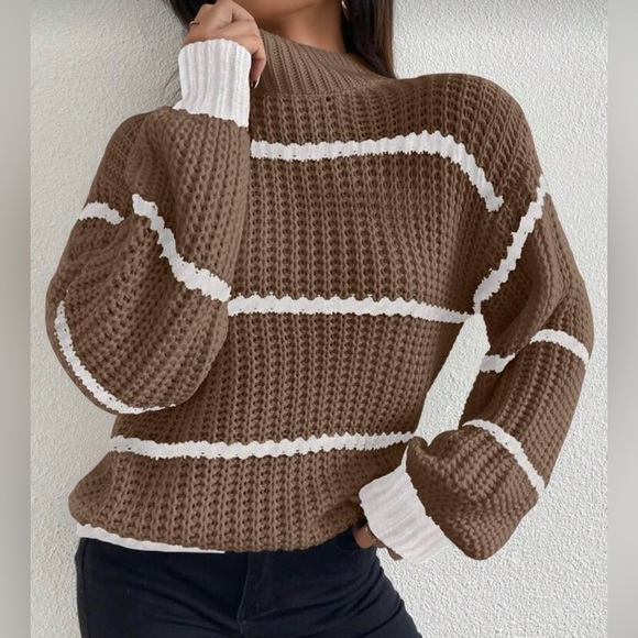 SHEIN Sweaters - SHEIN Brown and White Striped Knit Sweater Size Medium BRAND NEW 🤎